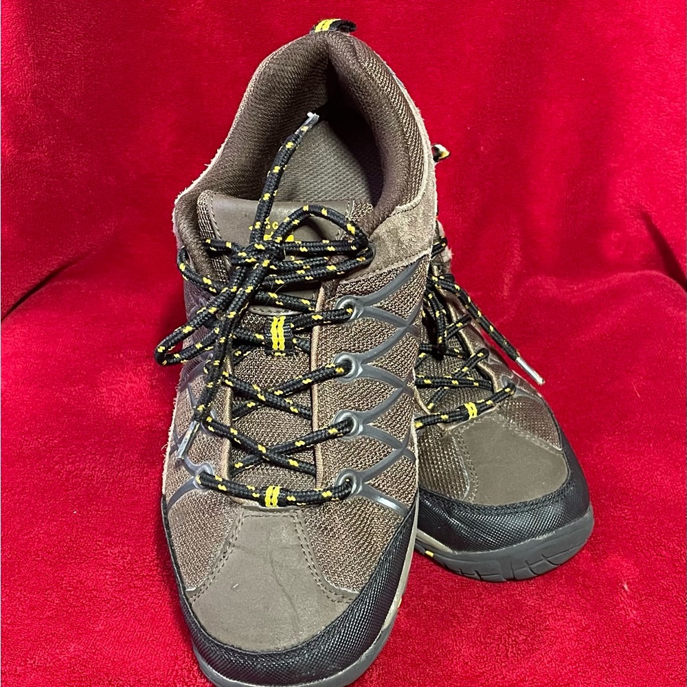 Rugged Exposure Men's Brown Lace Up Hiking Shoes Size: 7.5